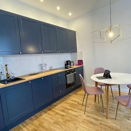 Luxury Apartment In Gliwice Near Town Square Ngoại thất bức ảnh
