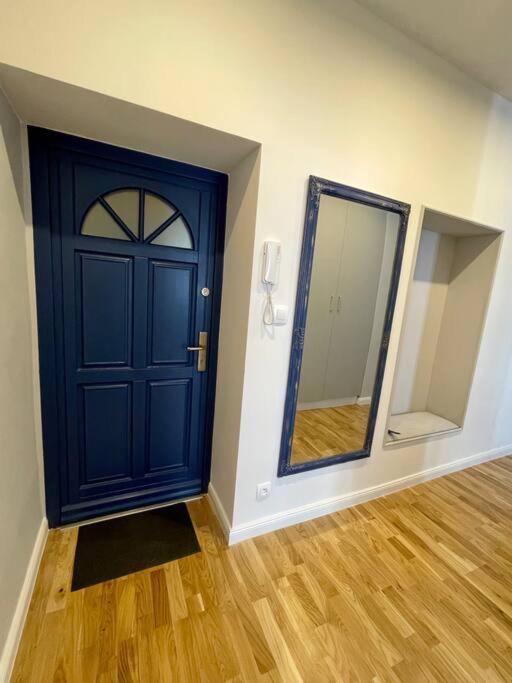 Luxury Apartment In Gliwice Near Town Square Ngoại thất bức ảnh